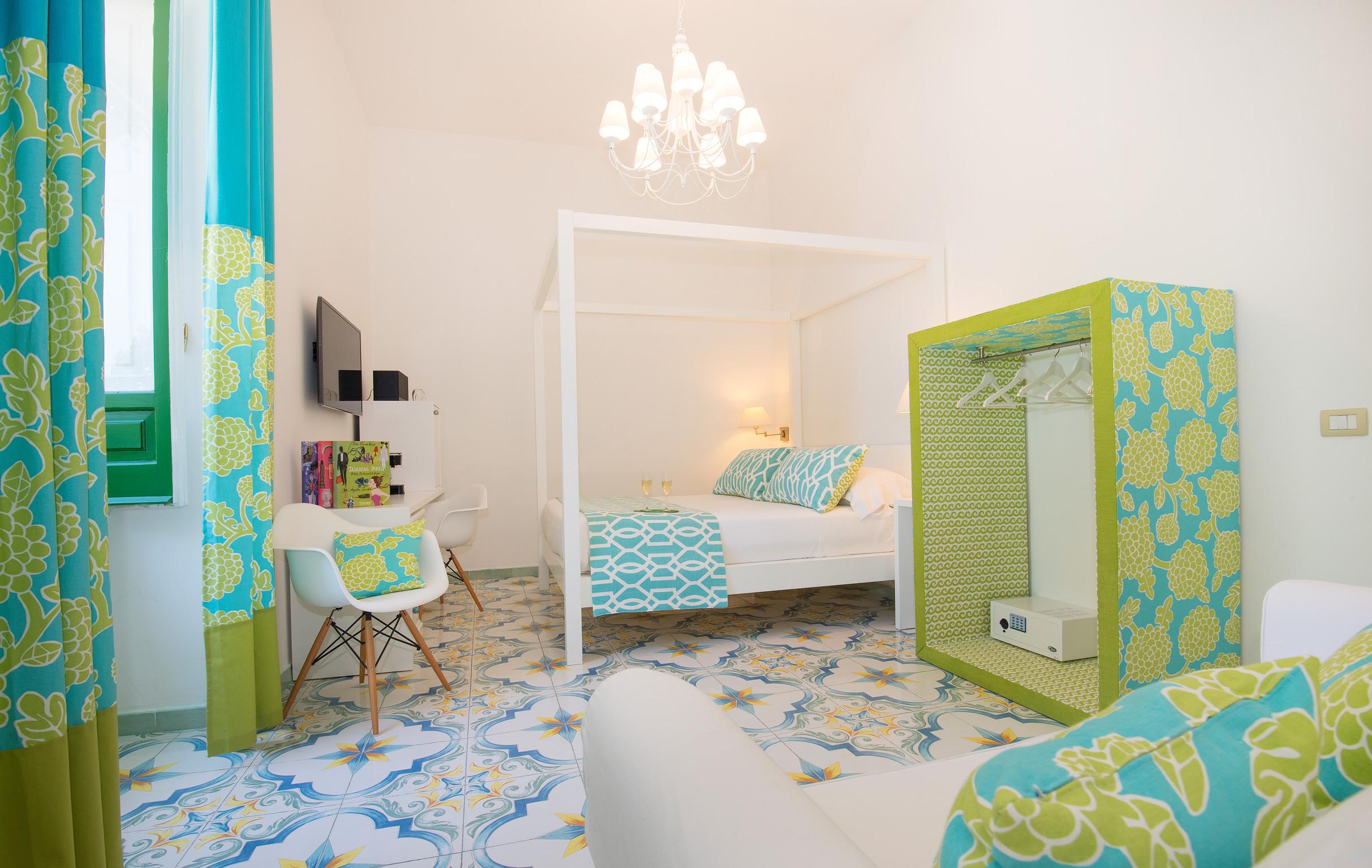 Relais Correale Rooms&garden Couette-café 3*